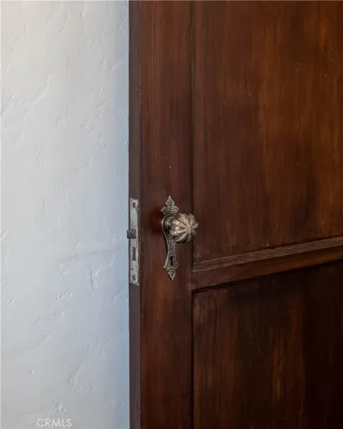 interior door detail