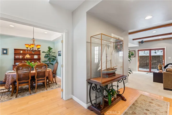 197 Massive Road, Lake Arrowhead, California 92317