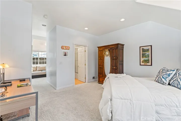 197 Massive Road, Lake Arrowhead, California 92317