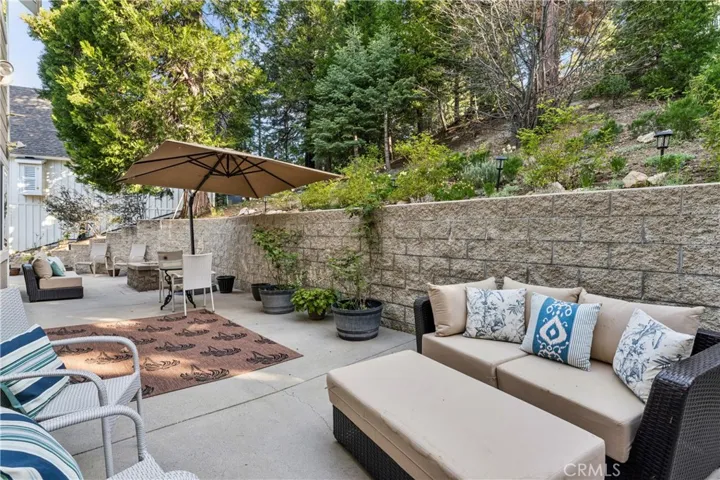 197 Massive Road, Lake Arrowhead, California 92317