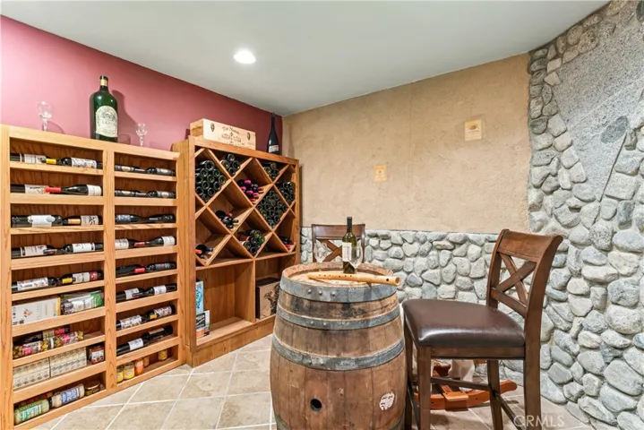 197 Massive Road, Lake Arrowhead, California 92317