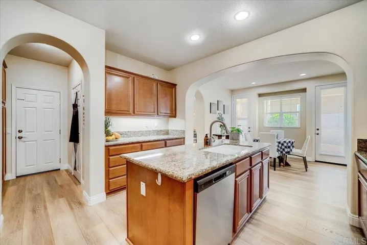 32125 Granite Drive, Temecula, California 92592