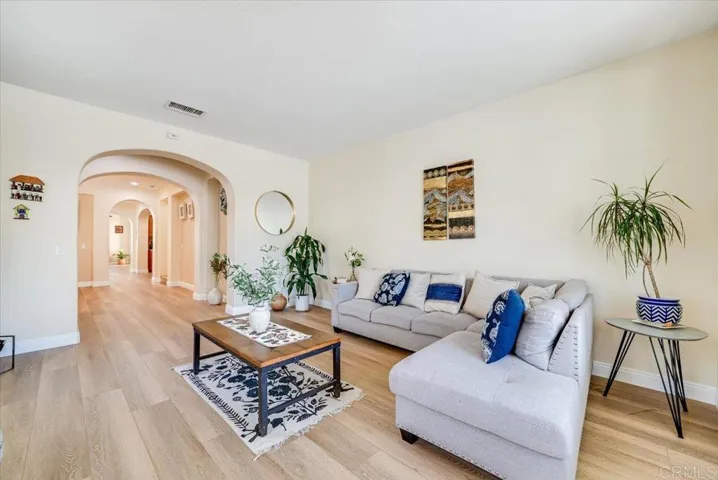 32125 Granite Drive, Temecula, California 92592