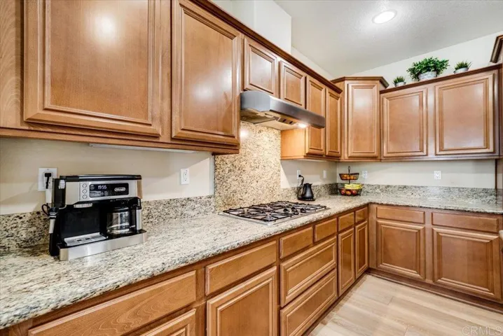 32125 Granite Drive, Temecula, California 92592