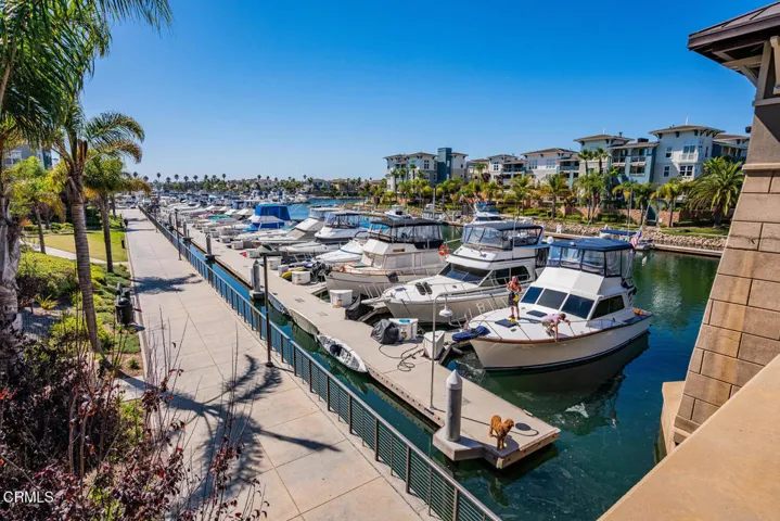 1512 Seabridge Ln Oxnard CA-large-038-04