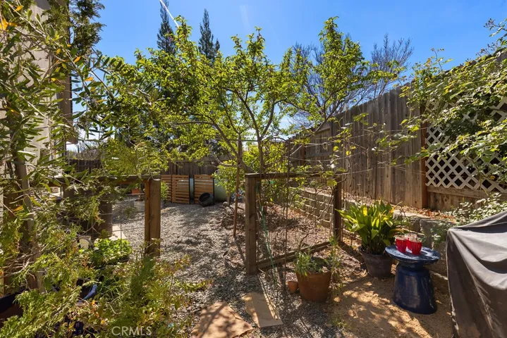 5212 Honey Rock Court, Oroville, California 95966