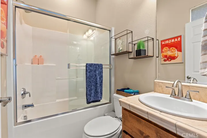 5212 Honey Rock Court, Oroville, California 95966