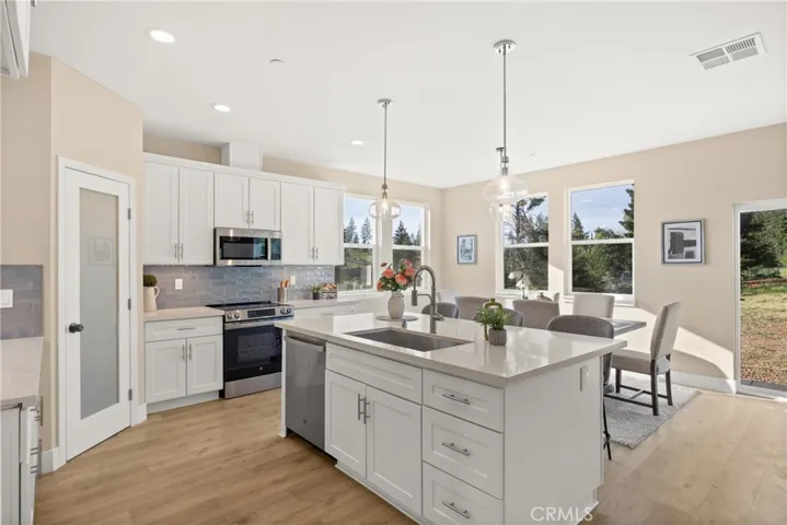 2395 Tokay Court, Paradise, California 95969