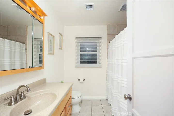 Main Bath