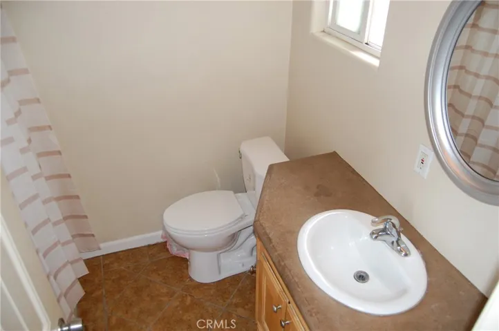 9408 Poplar Avenue, Fontana, California 92335