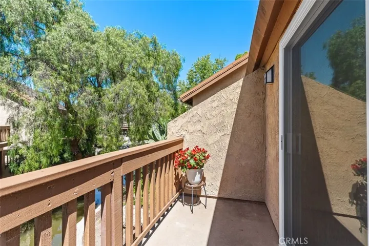 Great balcony/deck to enjoy the abundant nature...what a treat!
