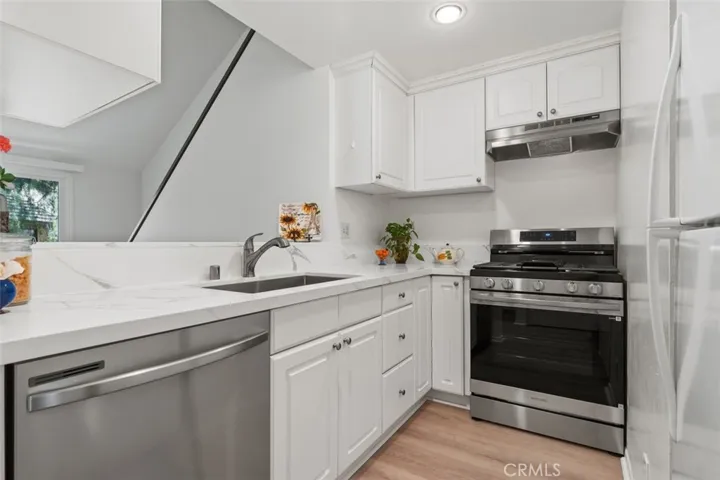 Kitchen opens to living room...great for entertaining!