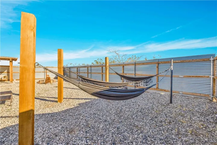 1746 Golden Sands, Landers, California 92285