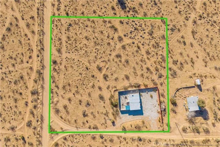 1746 Golden Sands, Landers, California 92285
