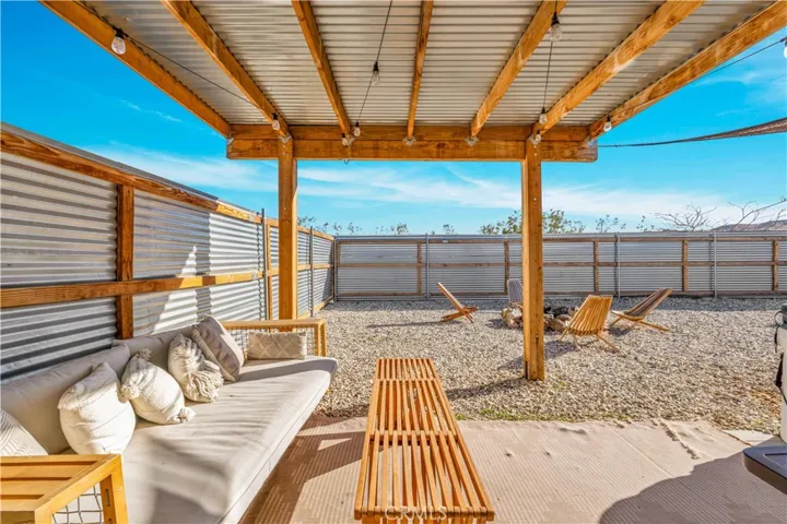 1746 Golden Sands, Landers, California 92285