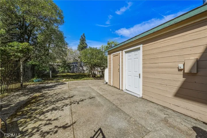 150 Clearlake, Lakeport, California 95453