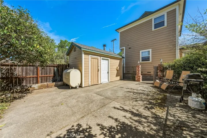 150 Clearlake, Lakeport, California 95453