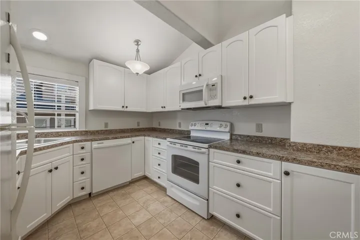 150 Clearlake, Lakeport, California 95453