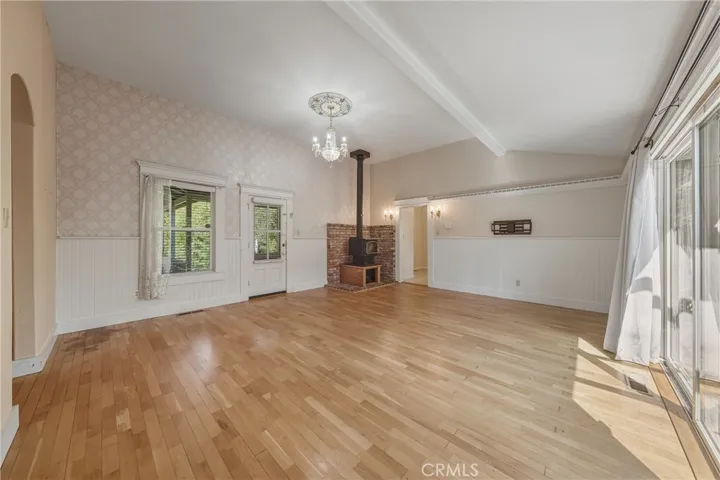 150 Clearlake, Lakeport, California 95453