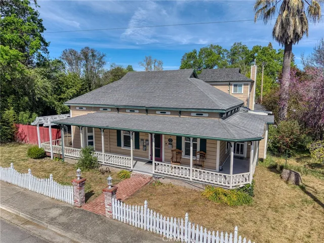 150 Clearlake, Lakeport, California 95453