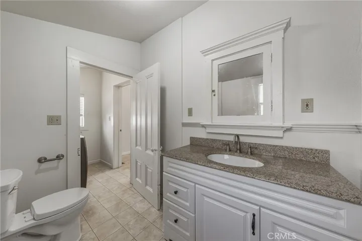 150 Clearlake, Lakeport, California 95453