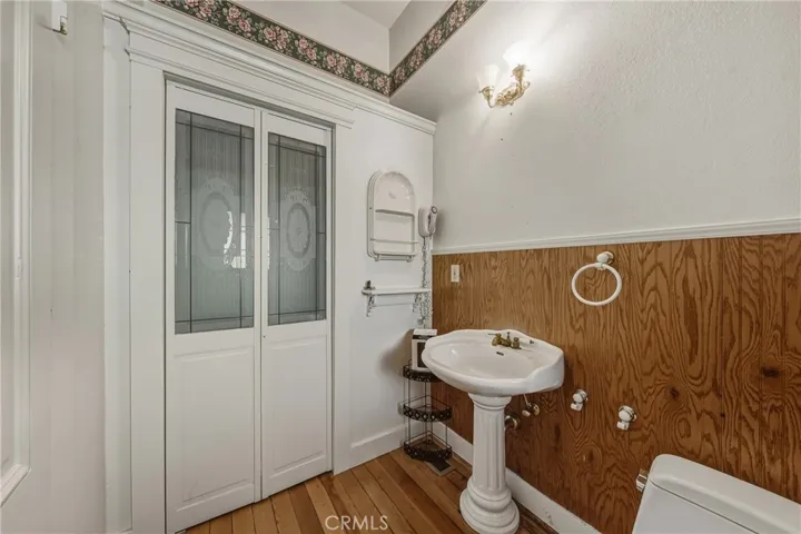 150 Clearlake, Lakeport, California 95453