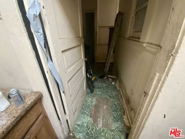 Kitchen Floor