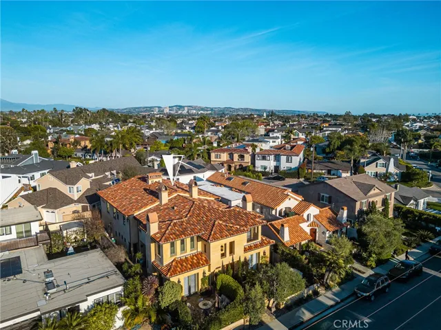 3222 Clay Street, Newport Beach, California 92663
