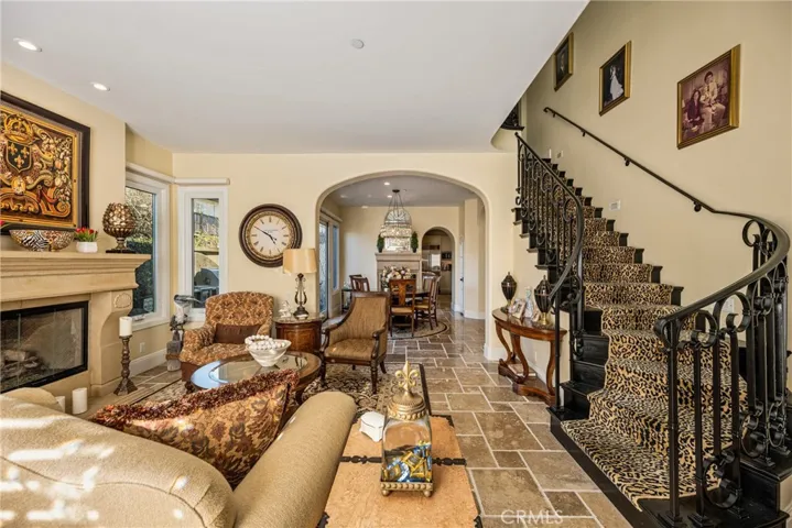 3222 Clay Street, Newport Beach, California 92663