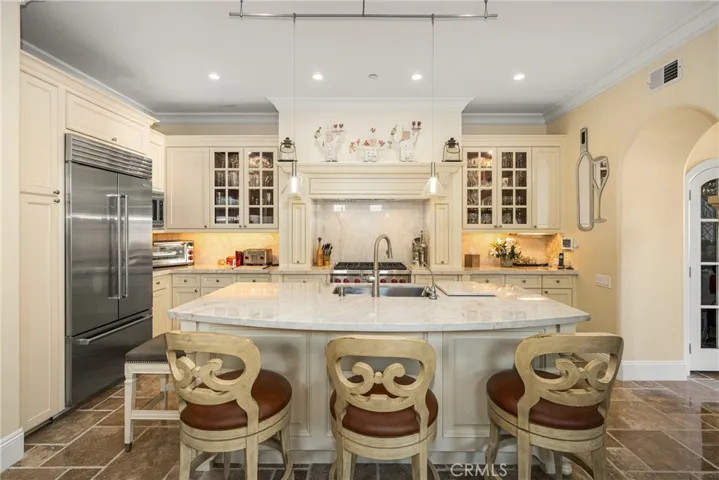 3222 Clay Street, Newport Beach, California 92663