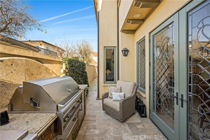 3222 Clay Street, Newport Beach, California 92663