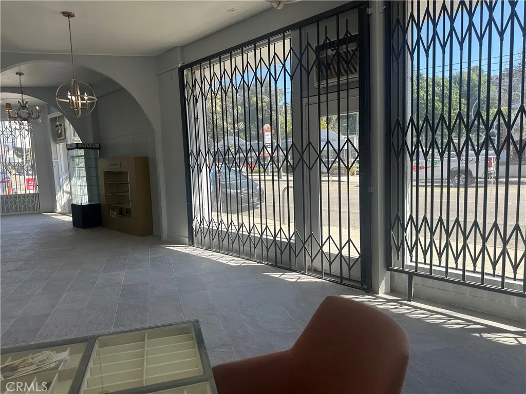2627 Hyperion, Los Angeles, California 90027 — photo 5