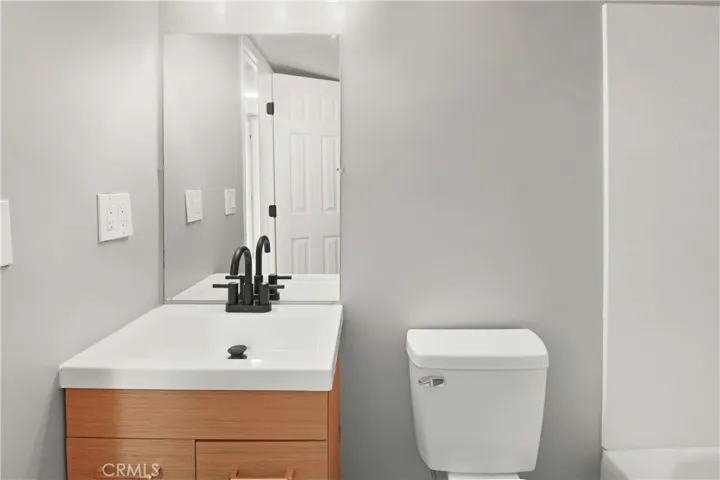 Hall Bath 1
