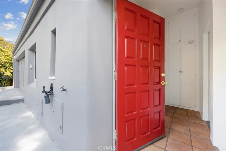 Welcome inside 1620 Ina Drive, Glendale CA.