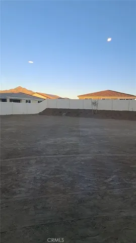 223 Oakton Court, Hemet, California 92543