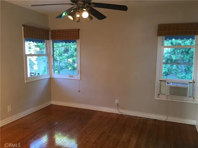 Cottage bedroom