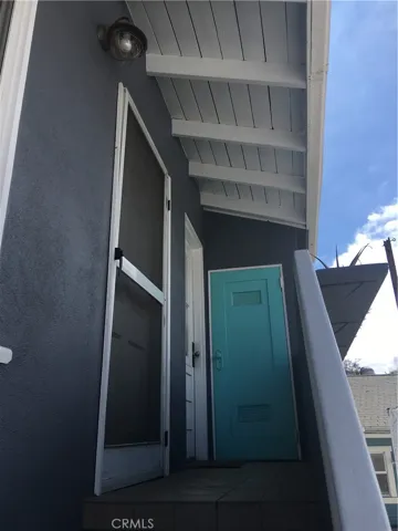 Cottage entrance