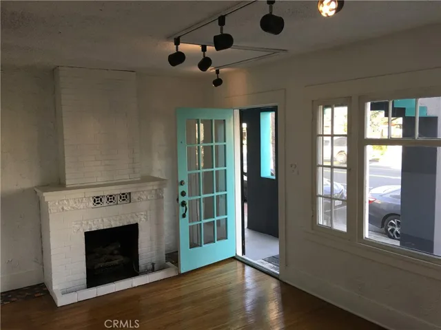 Interior 341 front room