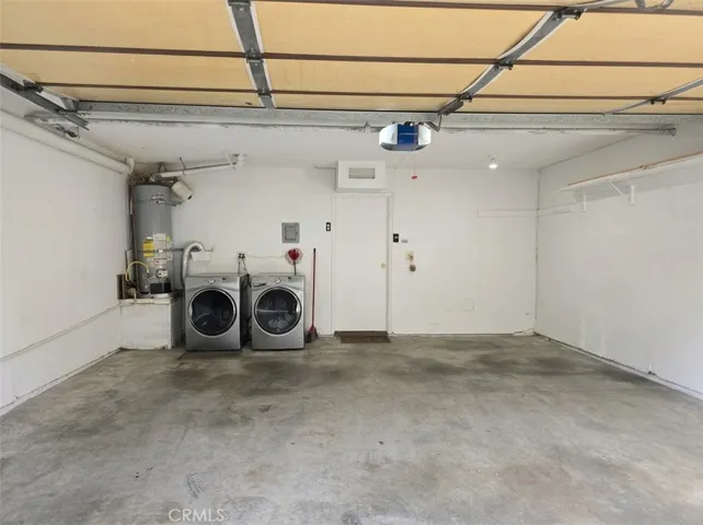 Attached Garage