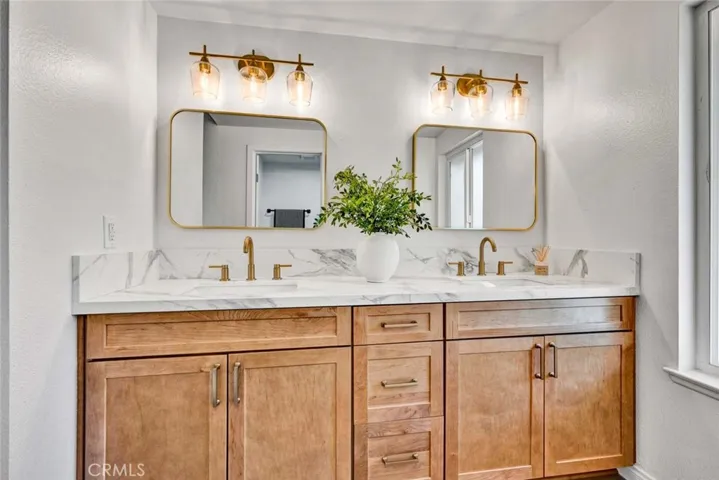 6512 E Camino Vista 6, Anaheim Hills, California 92807