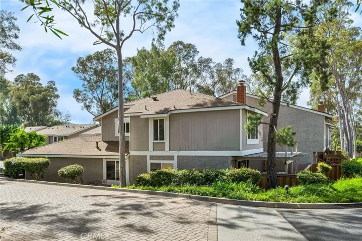6512 E Camino Vista 6, Anaheim Hills, California 92807