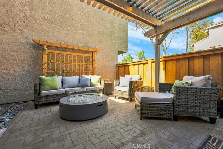 6512 E Camino Vista 6, Anaheim Hills, California 92807