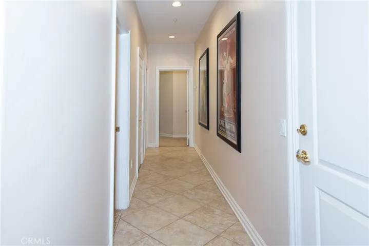 Hall to bathroom, guest room and laundry room