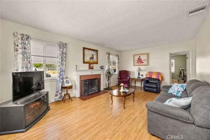 428 S Campus, Upland, California 91786