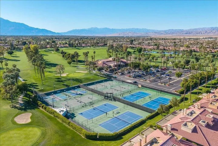 Courts and Clubhouse