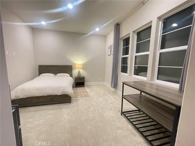 63 Cetus, Irvine, California 92618