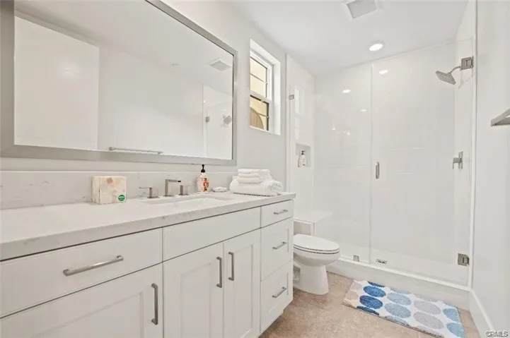 63 Cetus, Irvine, California 92618