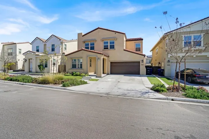 1246 Camino Prado, Chula Vista, California 91913