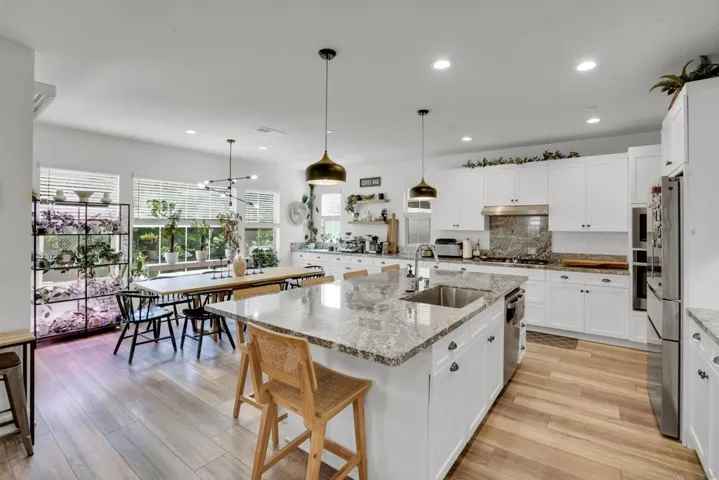 1246 Camino Prado, Chula Vista, California 91913