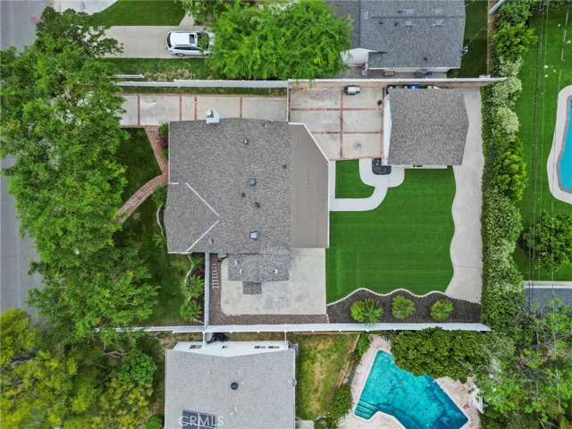 22907 Leonora, Woodland Hills, California 91367